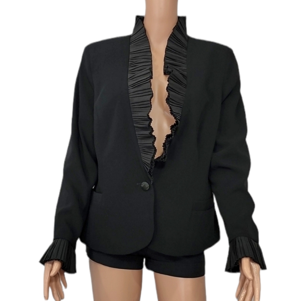 DRAMA BLACK JACKET WITH RUFFLES ON THE NECK AND SLEEVES PLUS SIZE 14‎
